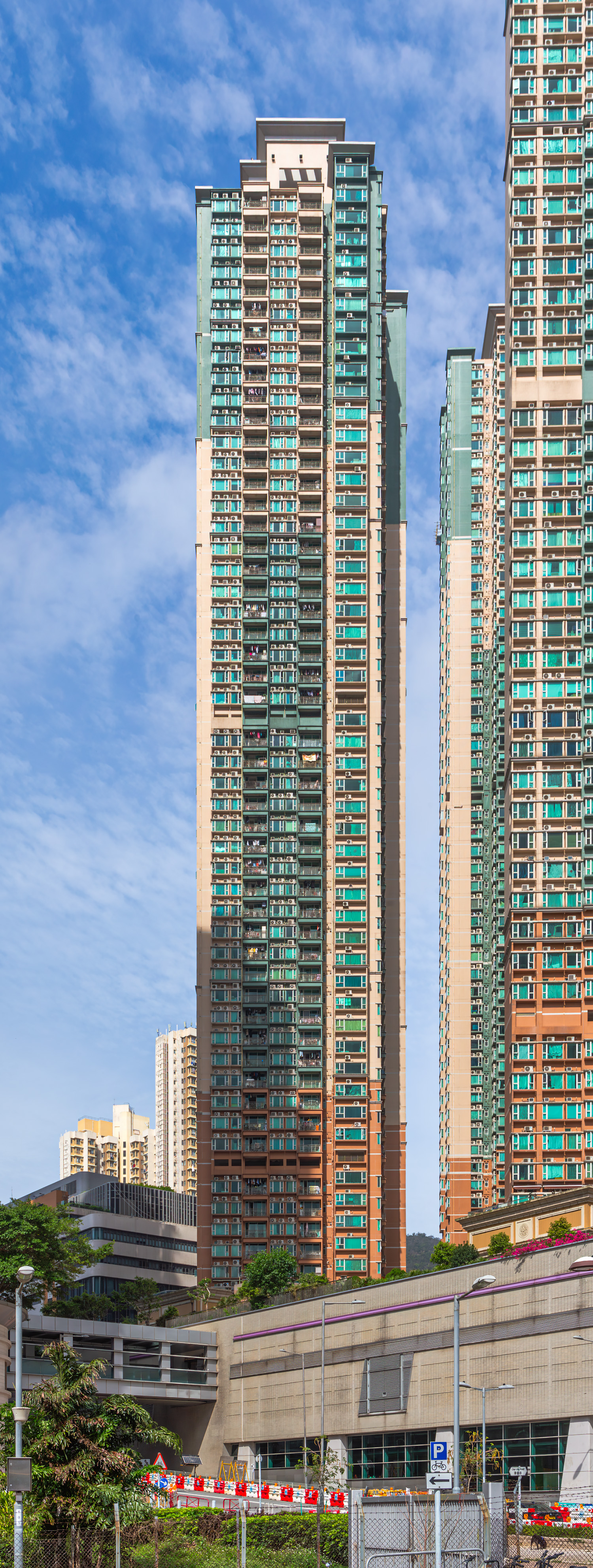 Metro Town Tower 5, Hong Kong - View from the east. © Mathias Beinling